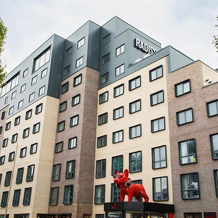 Radisson Red London Greenwich The O2 Exteriör bild