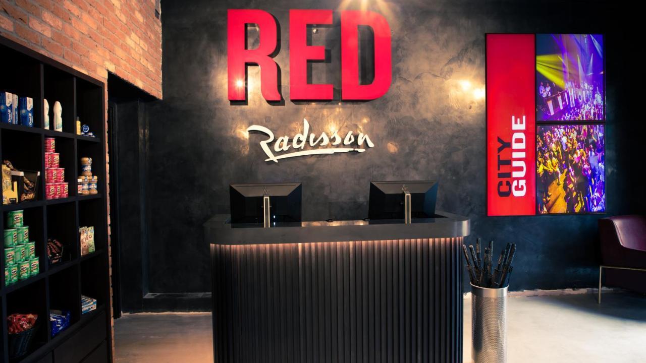 Radisson Red London Greenwich The O2 Exteriör bild